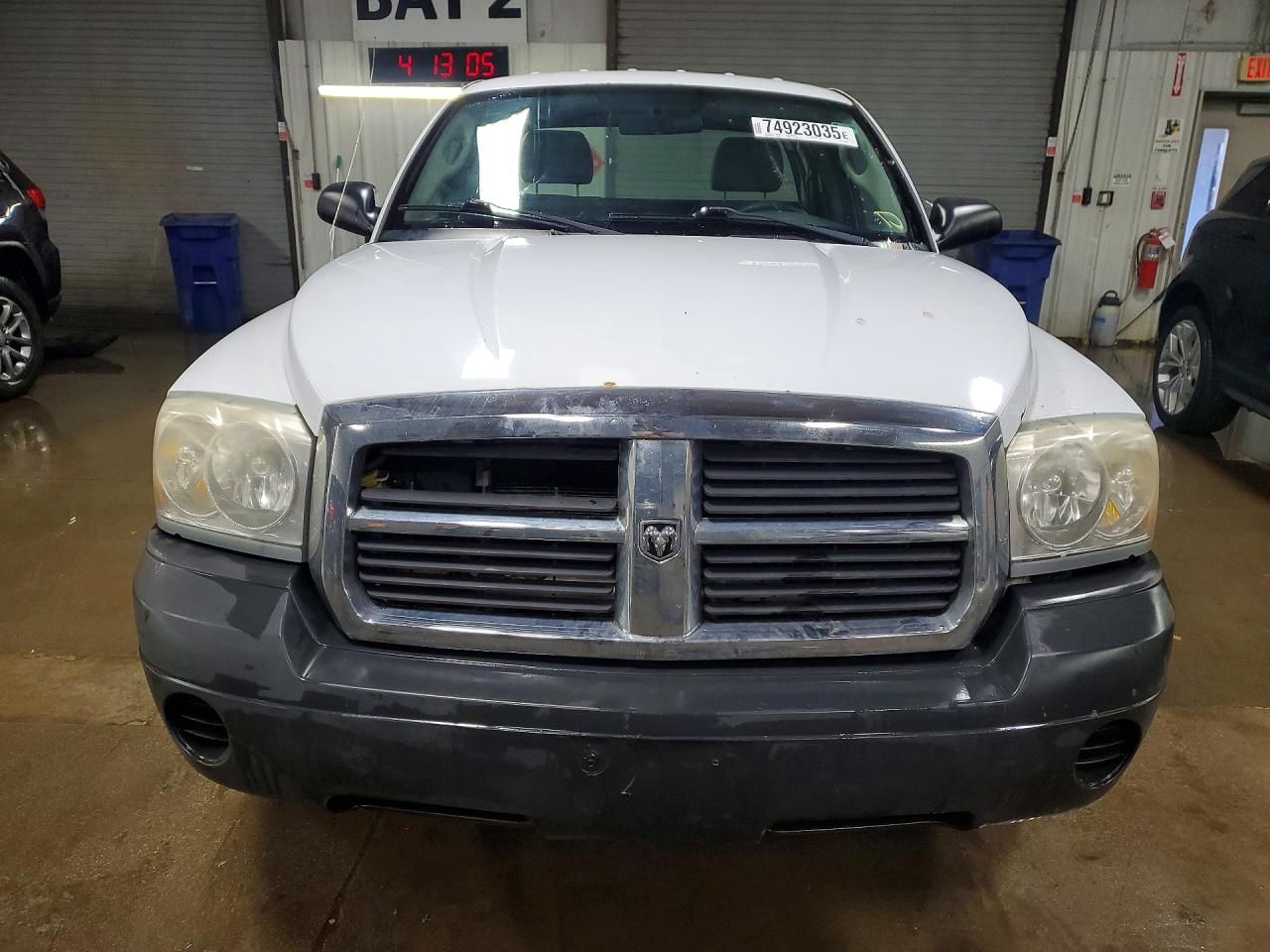 2005 Dodge Dakota st