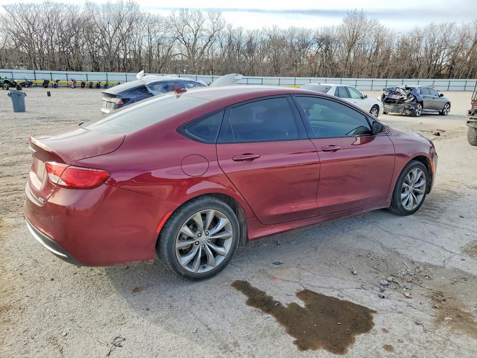 2016 Chrysler 200 s