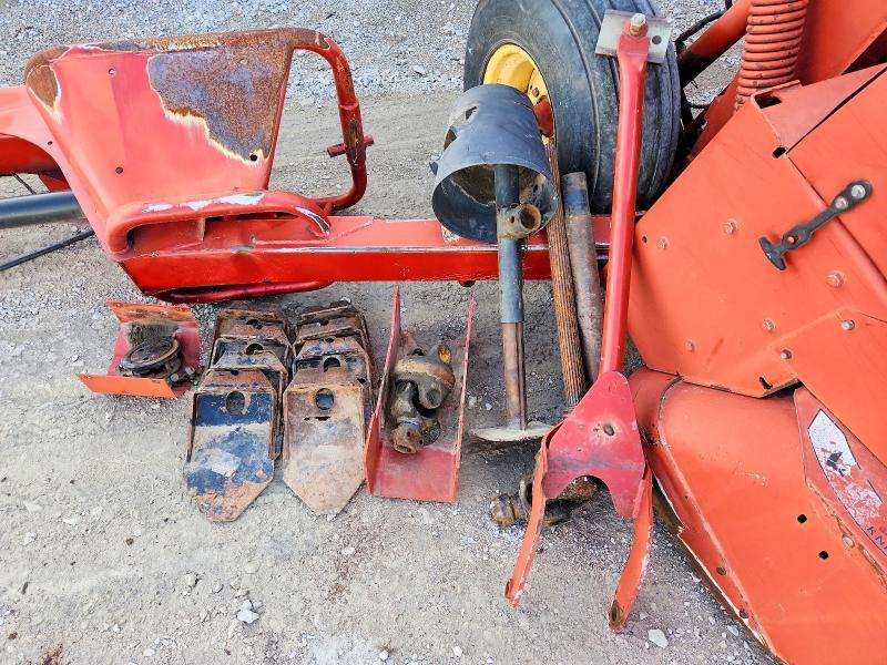 2002 Newholland 411-Disc Mower