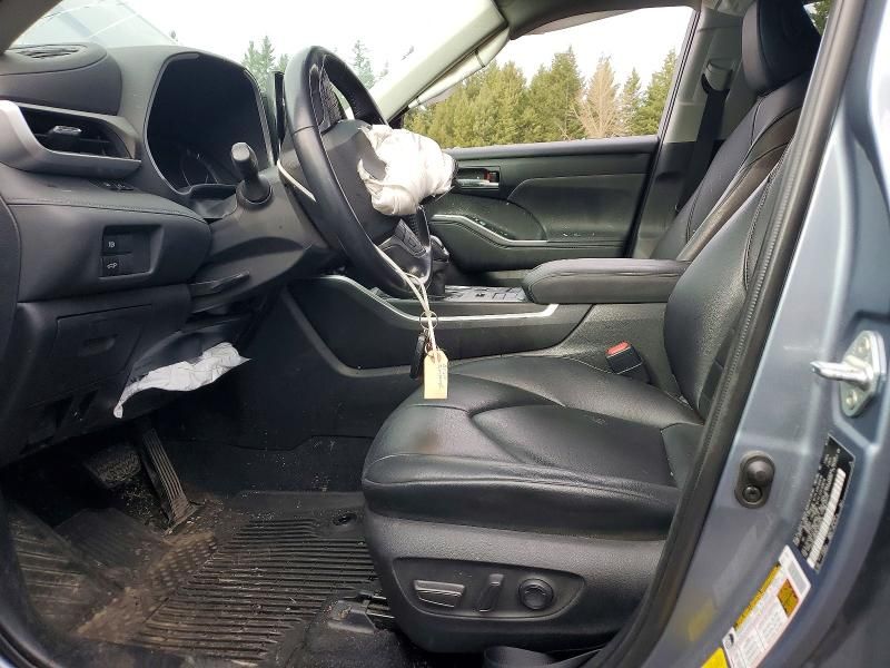 2020 Toyota Highlander xle