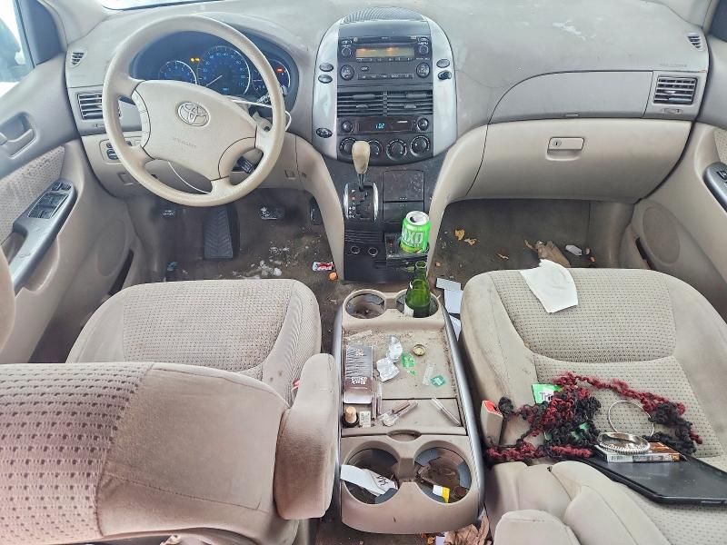 2006 Toyota Sienna ce
