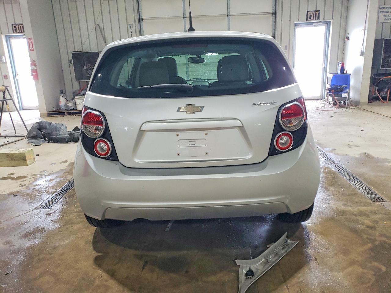2014 Chevrolet Sonic ls