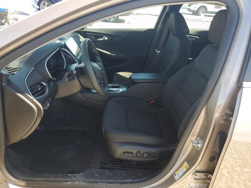 2025 Chevrolet Malibu lt