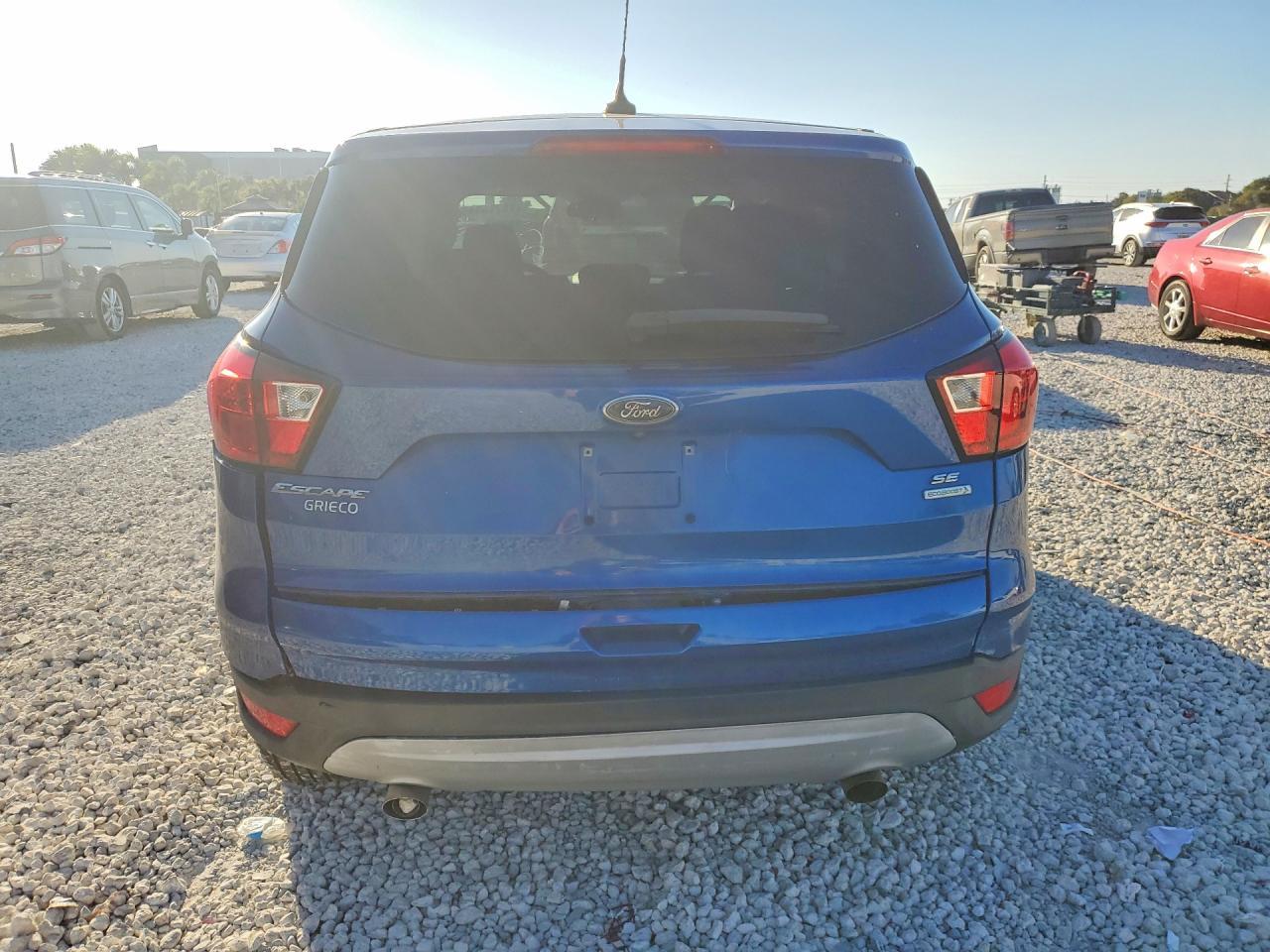 2019 Ford Escape se