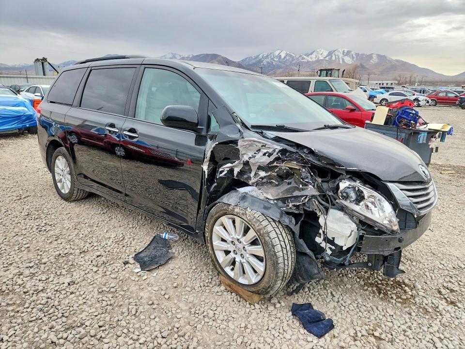 2014 Toyota Sienna xle