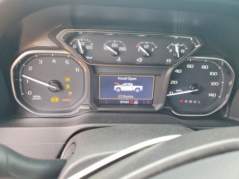 2022 GMC Sierra Limited K1500 AT4