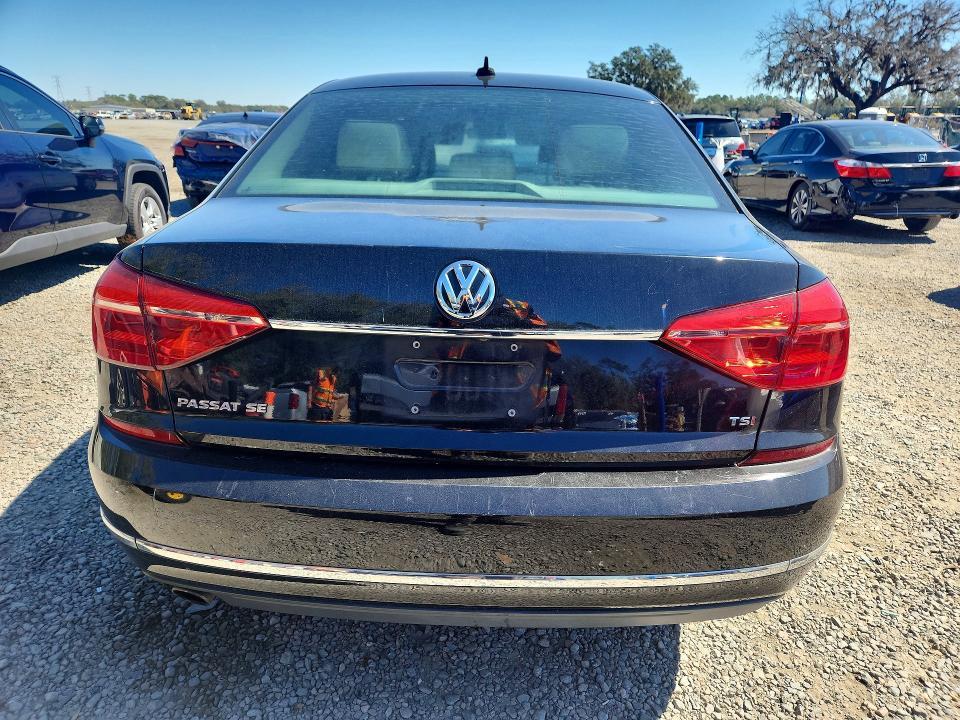 2016 Volkswagen Passat se