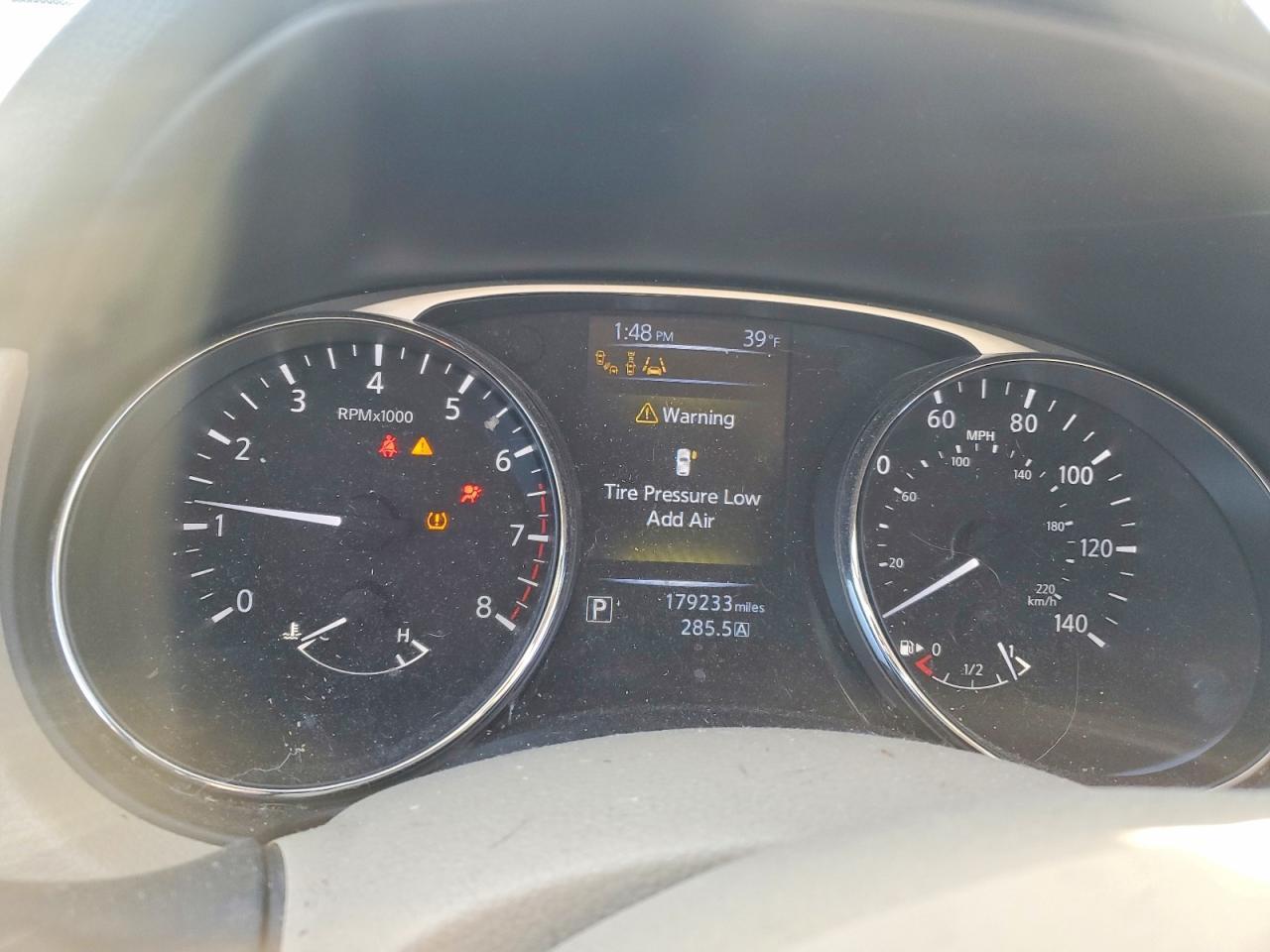 2015 Nissan Rogue s