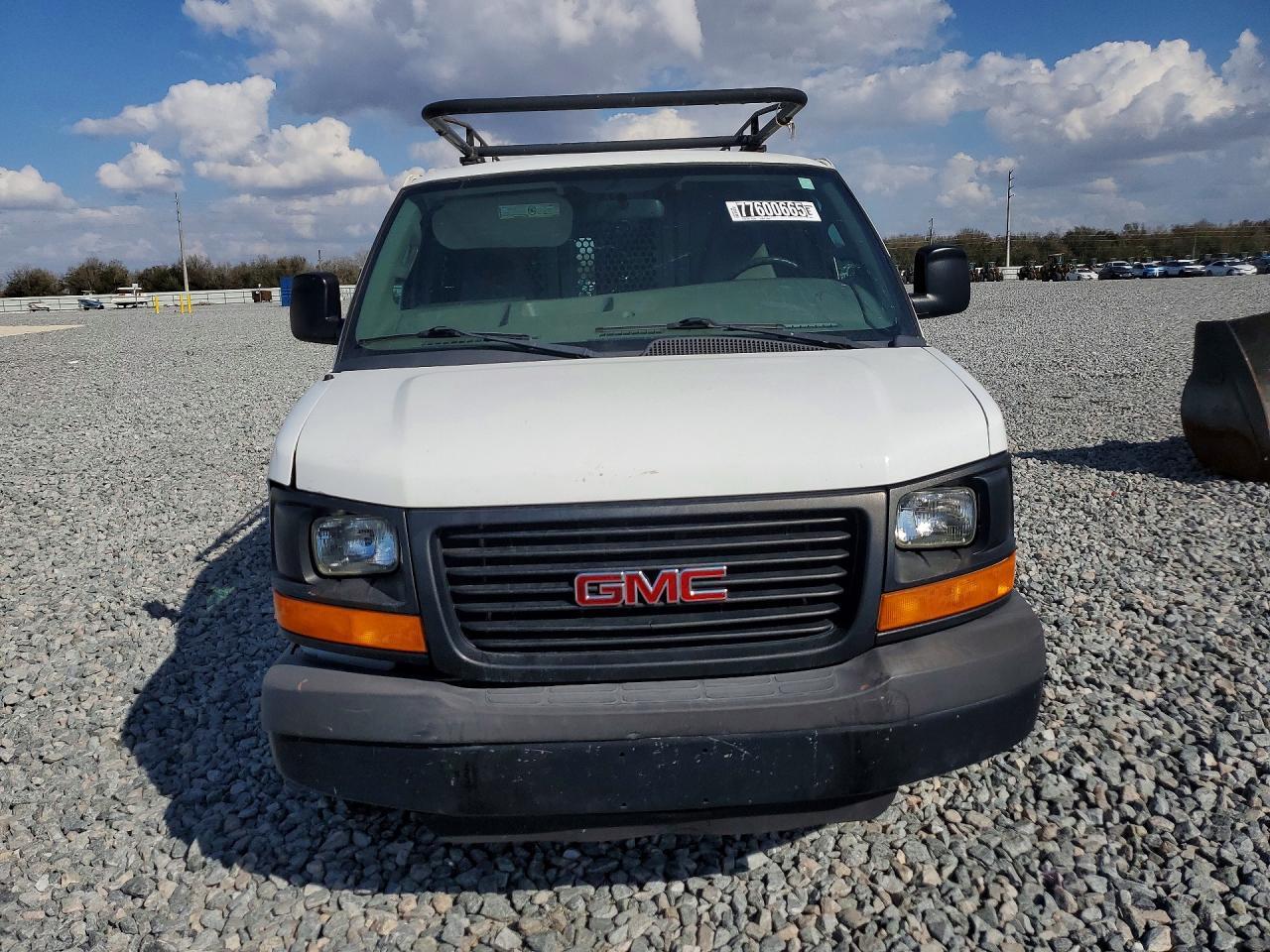 2016 GMC Savana G2500