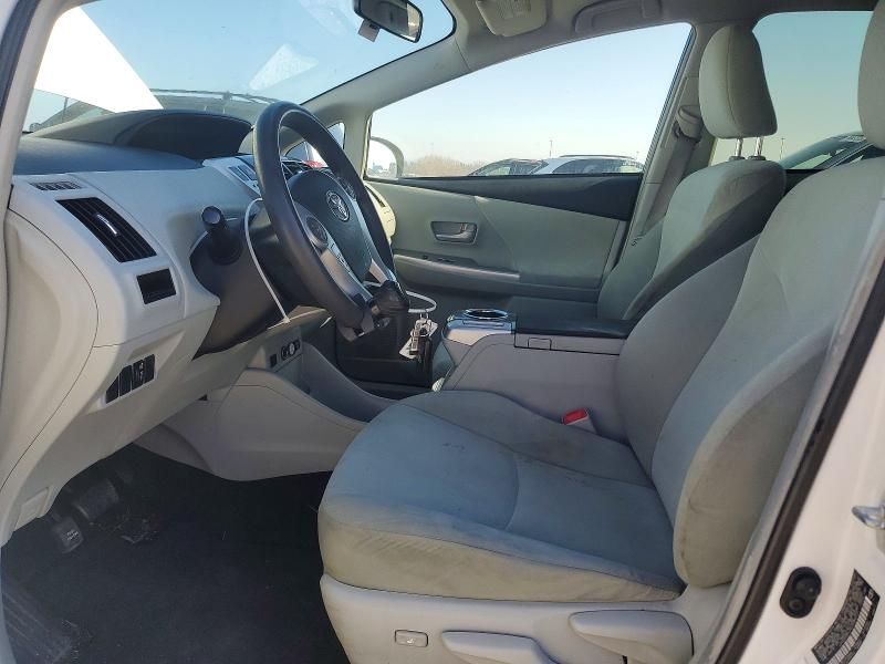 2013 Toyota Prius v