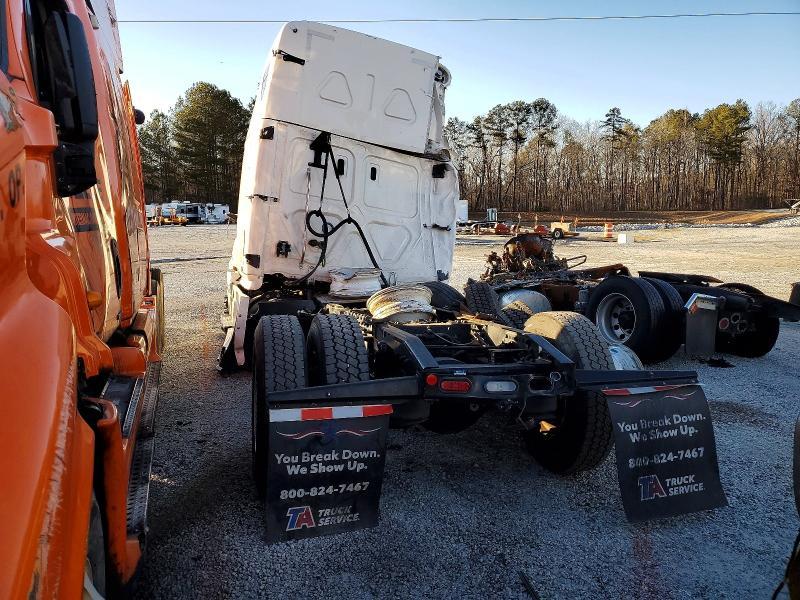 2023 Freightliner Cascadia 126 Semi Truck