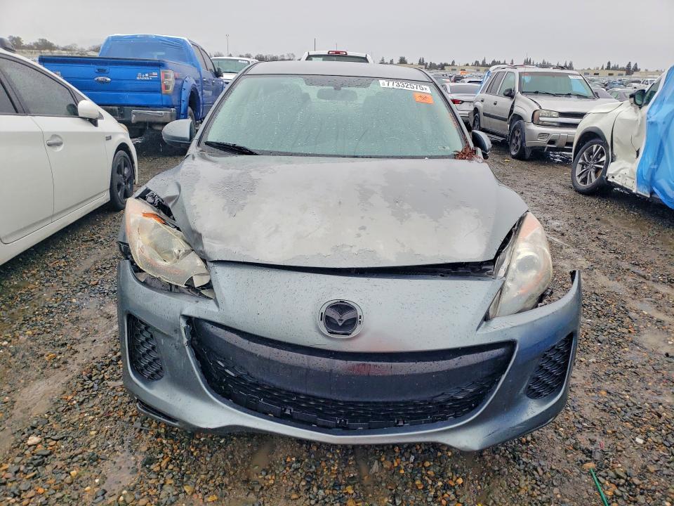 2012 Mazda 3 I