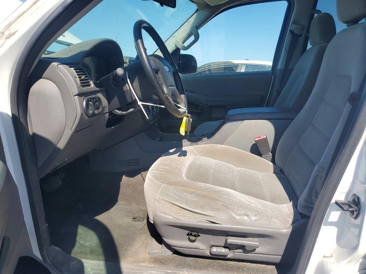 2005 Ford Explorer xlt