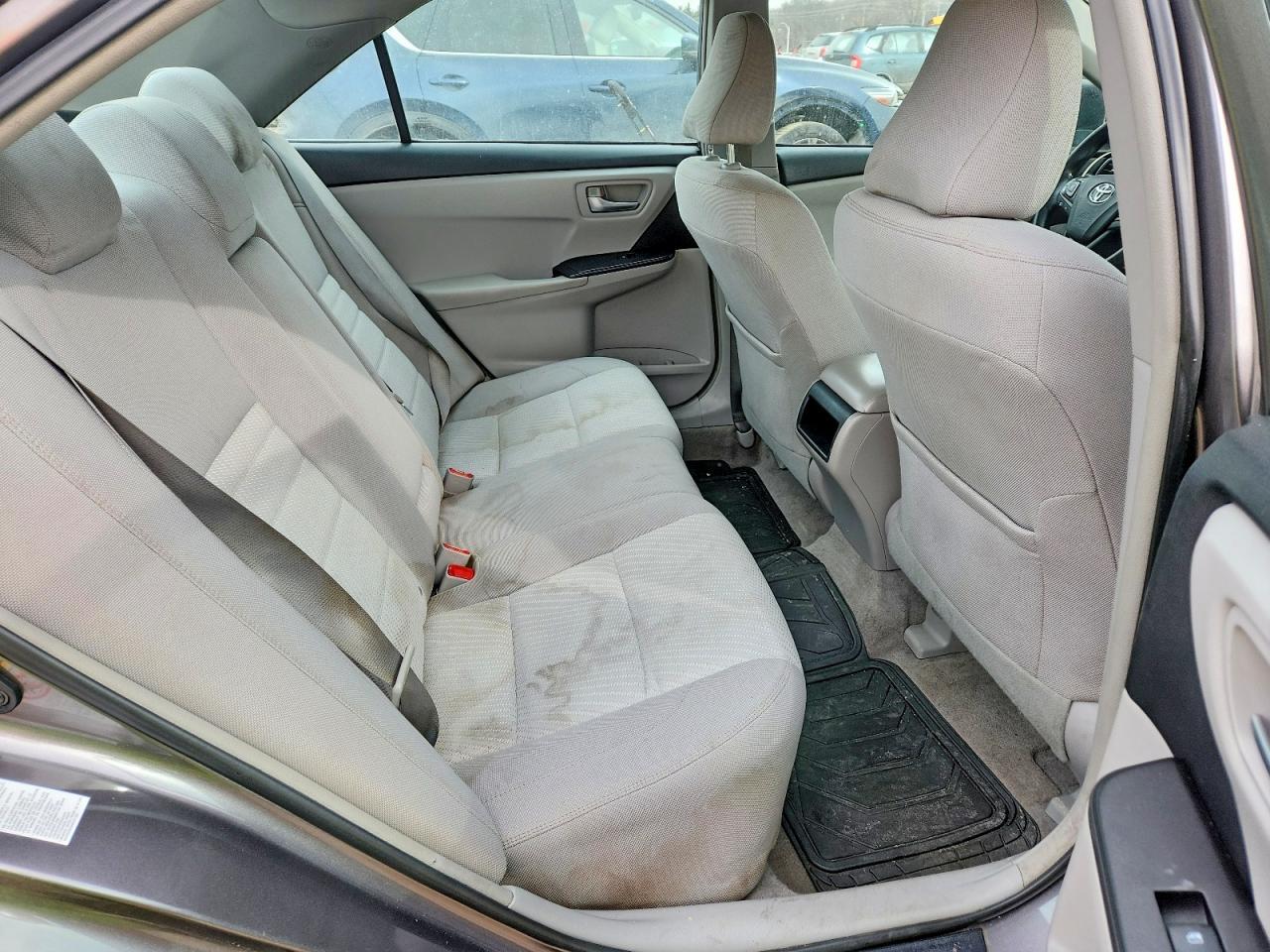 2017 Toyota Camry le