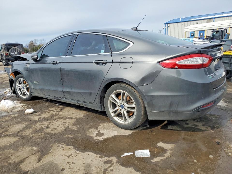 2016 Ford Fusion Titanium Phev