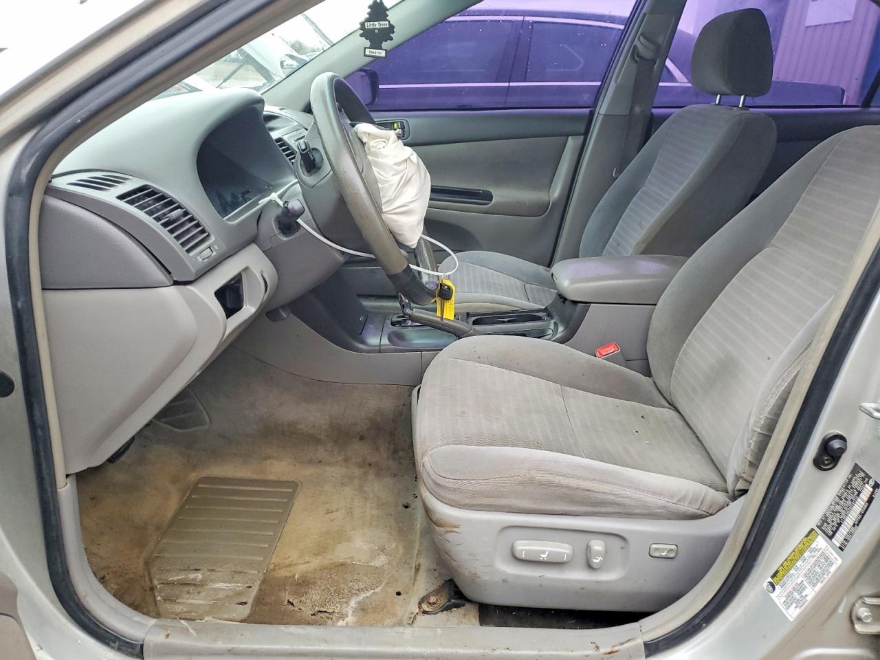 2006 Toyota Camry le