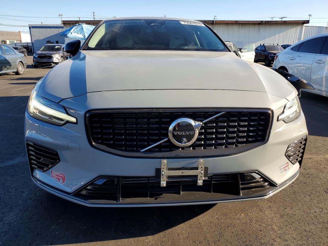 2024 Volvo S60 Plus