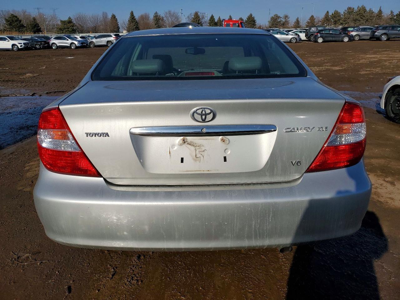 2004 Toyota Camry xle V6