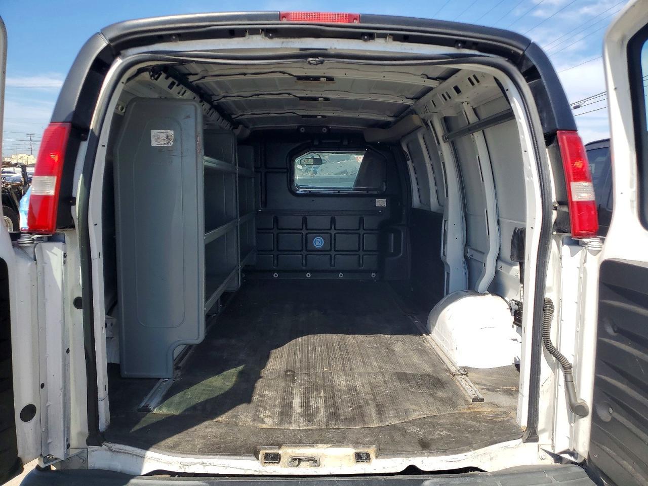 2018 Chevrolet Express 2500 Utility / Service Van