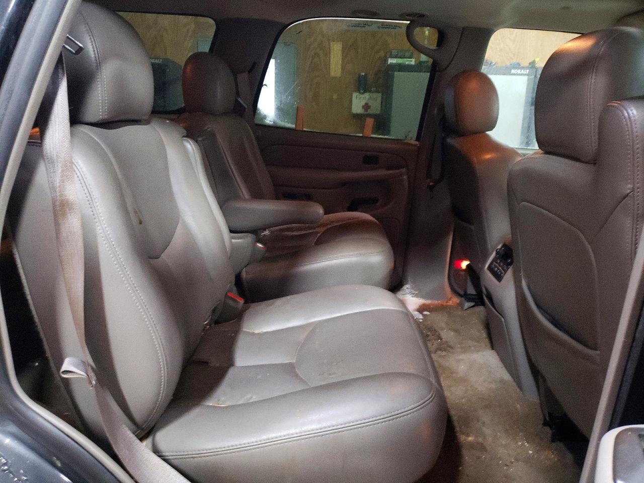 2005 Chevrolet Tahoe C1500