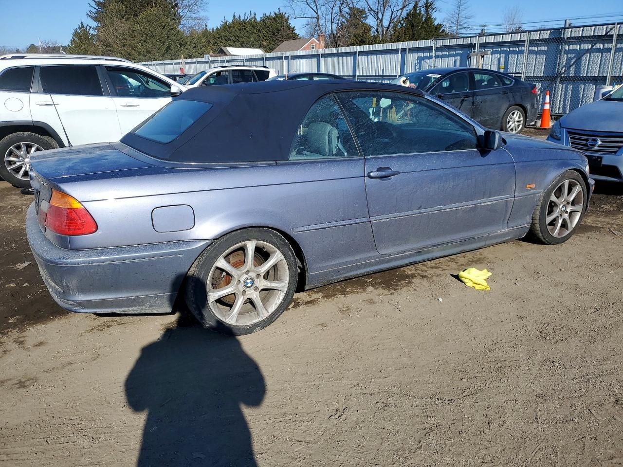 2003 BMW 325 ci