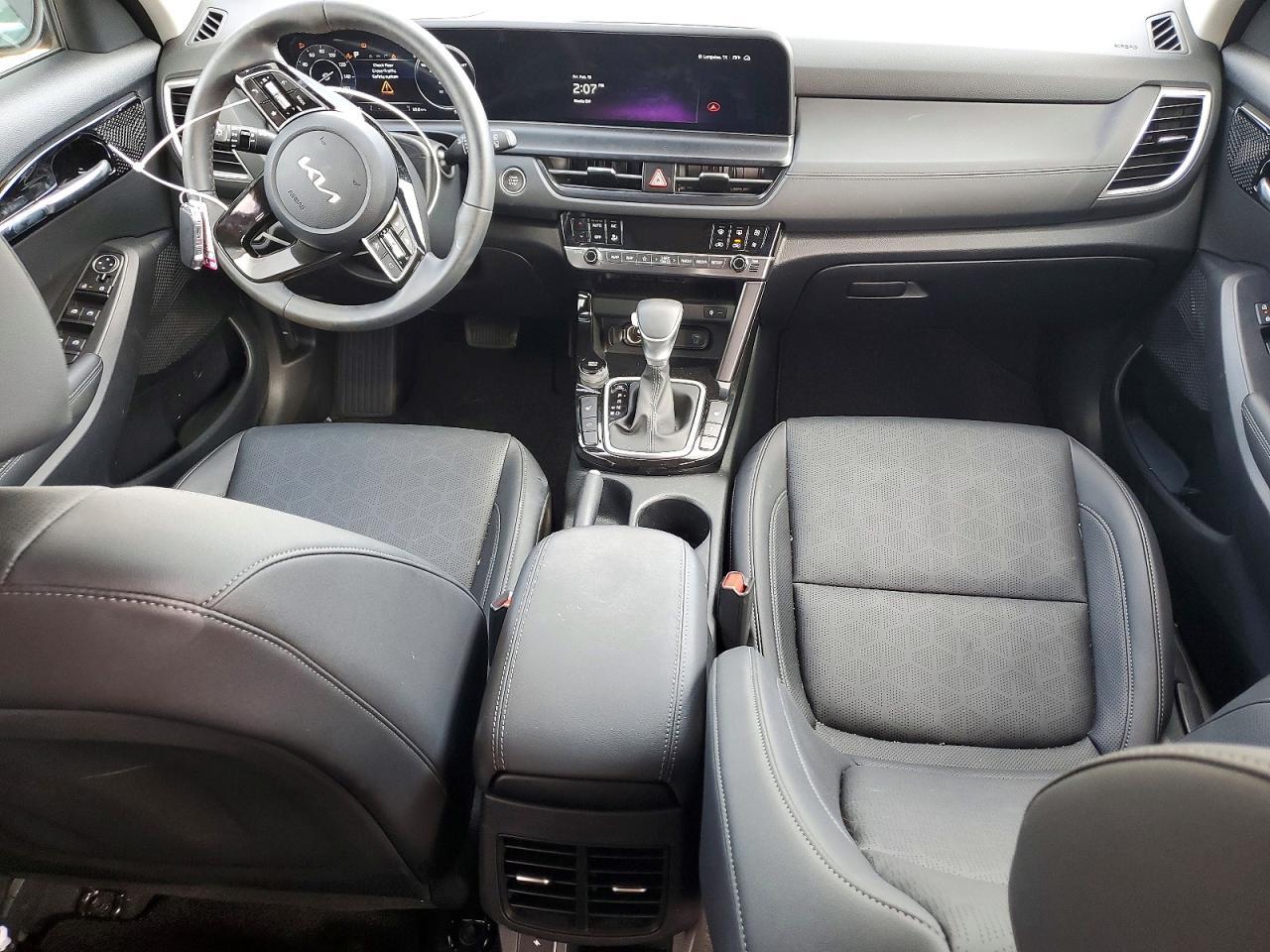 2025 KIA Seltos ex