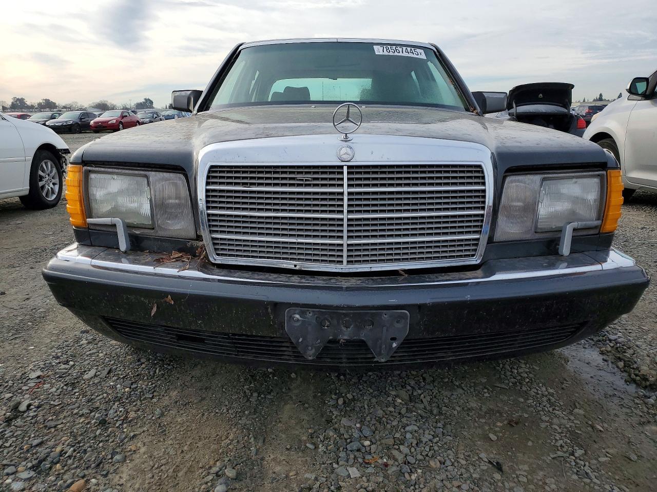 1989 Mercedes-Benz 560 sel