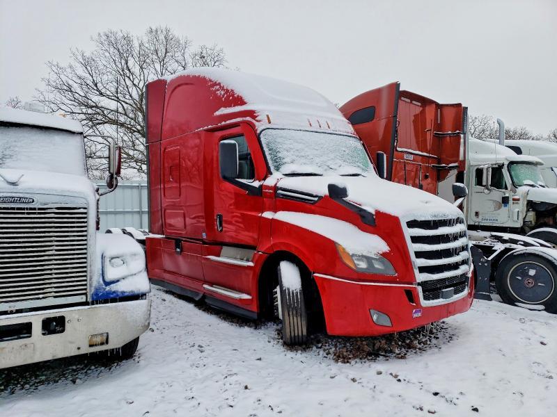 2020 Freigliner 2020 Freightliner Cascadia 126 Semi Truck