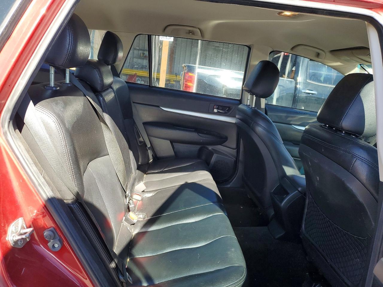 2014 Subaru Outback 2.5i