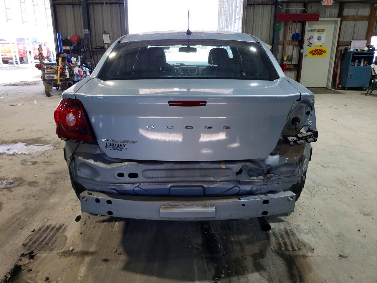 2013 Dodge Avenger se