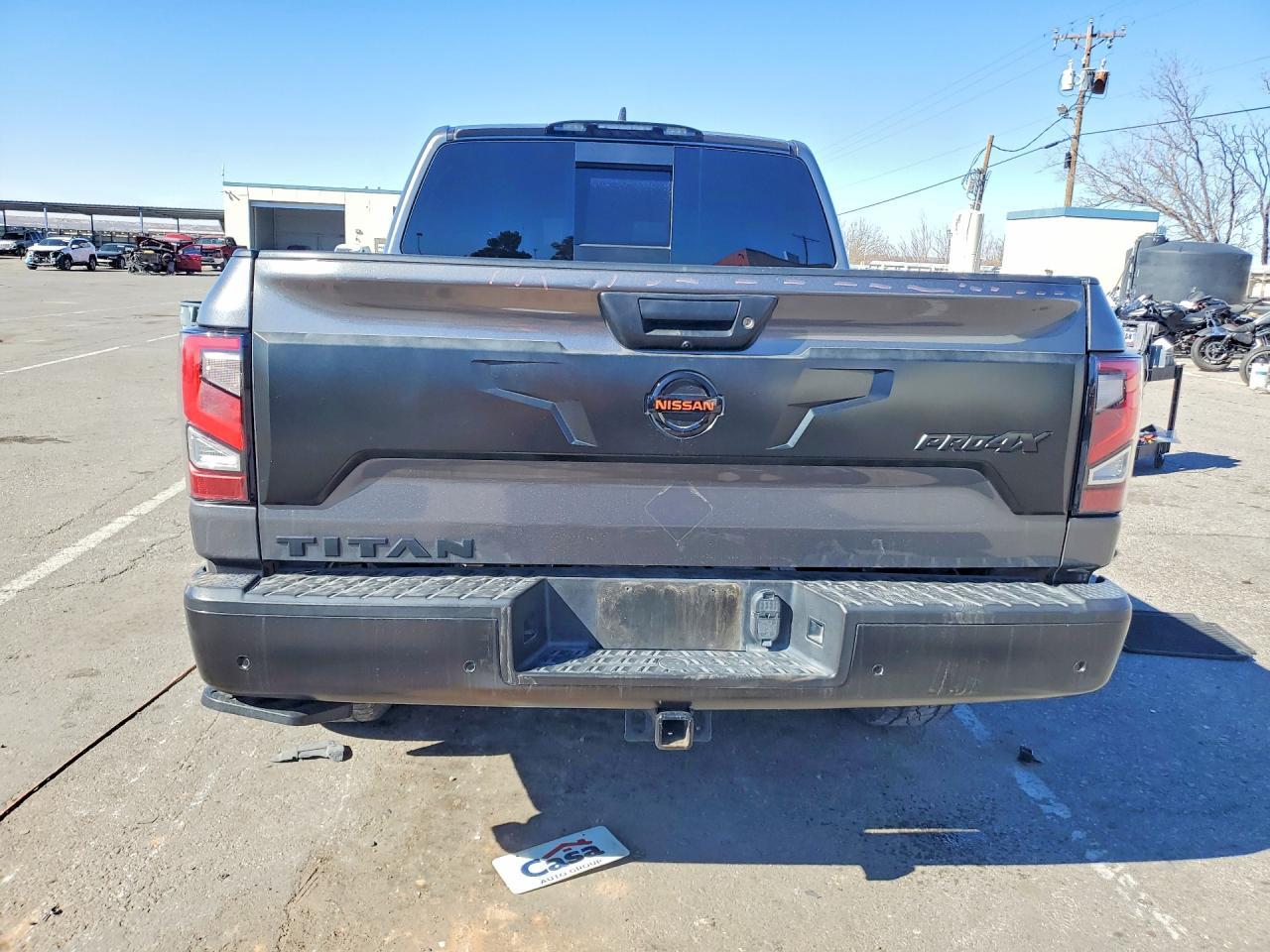 2022 Niss Titan