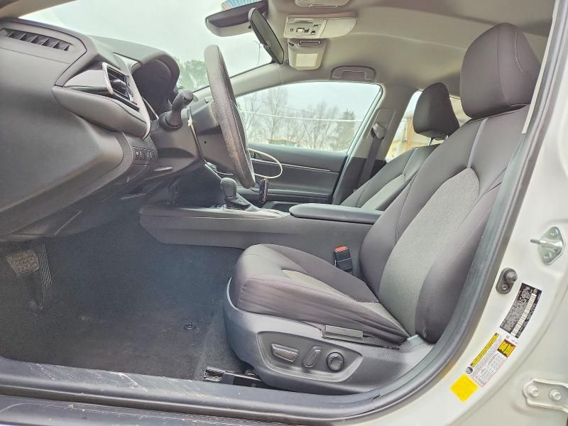 2021 Toyota Camry le