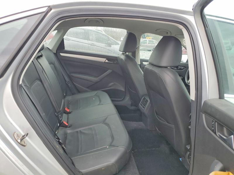 2013 Volkswagen Passat se