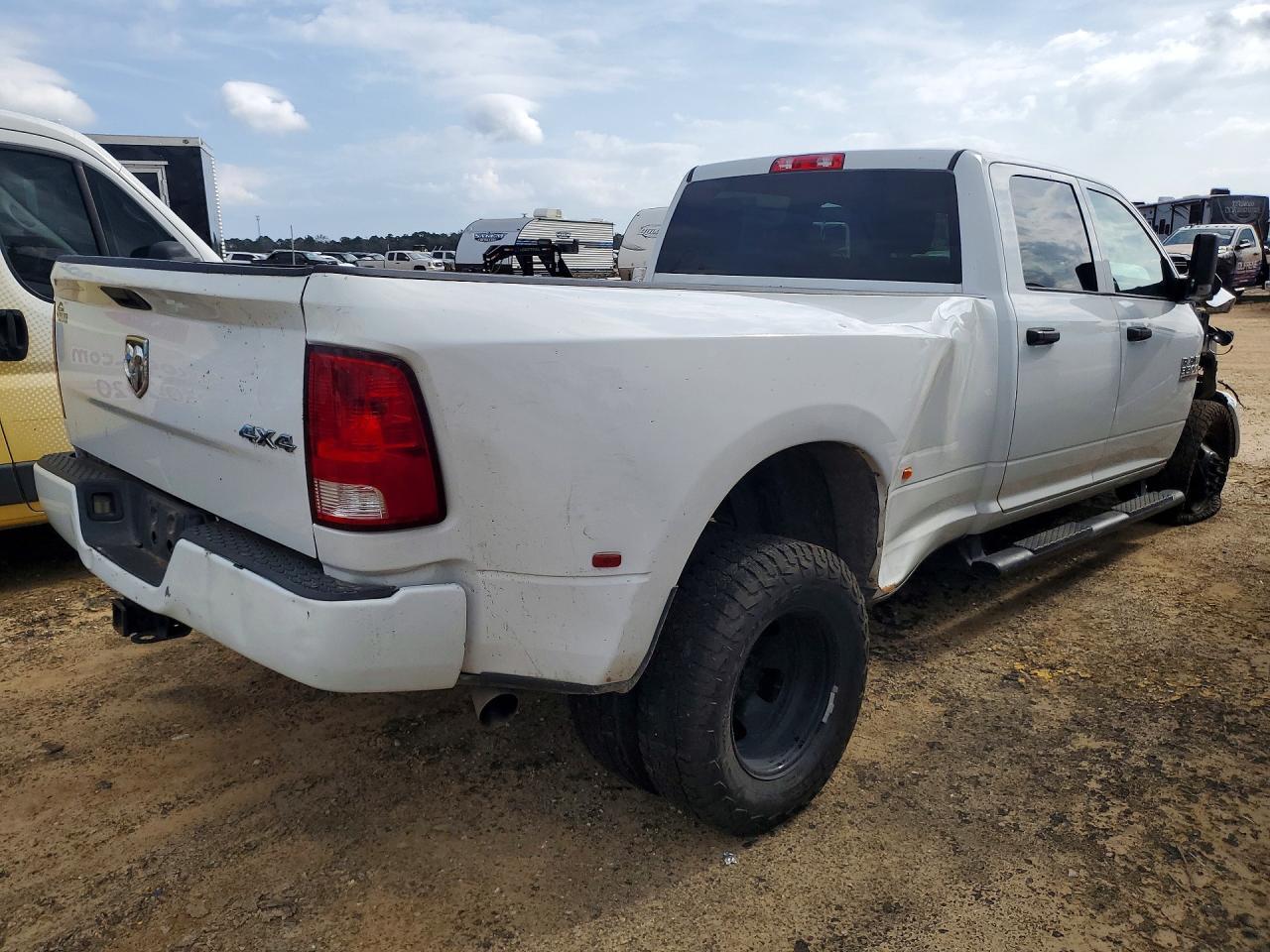 2018 Dodge RAM 3500 ST