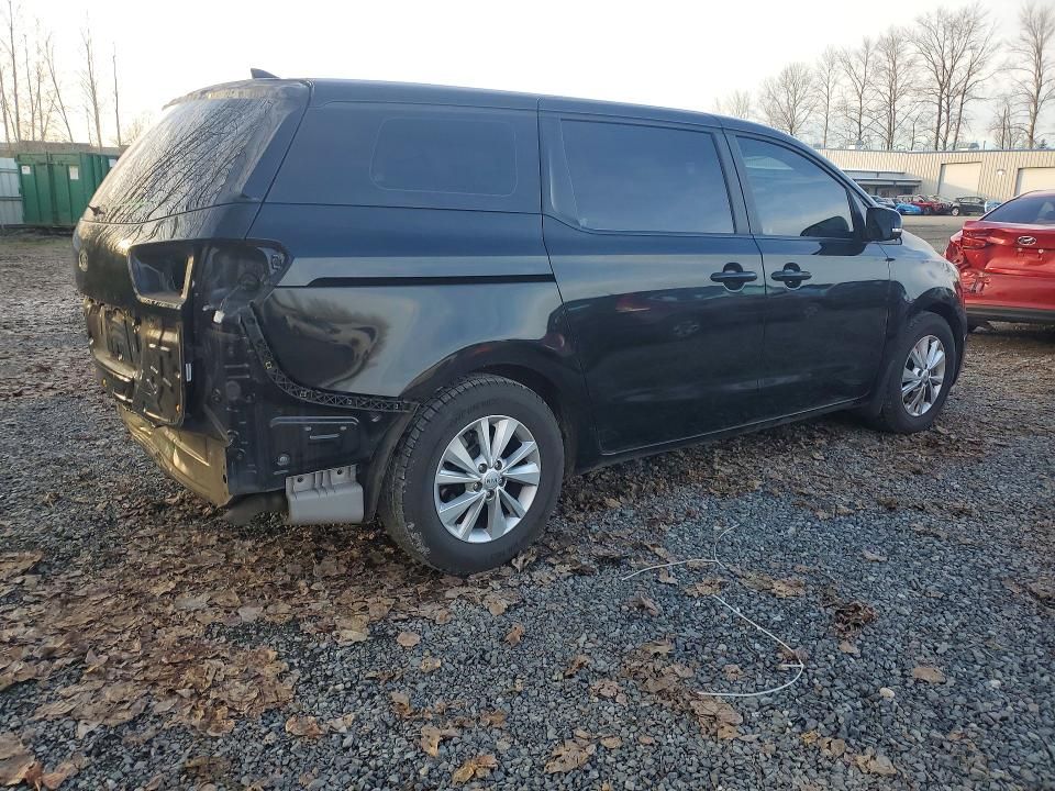 2015 KIA Sedona l