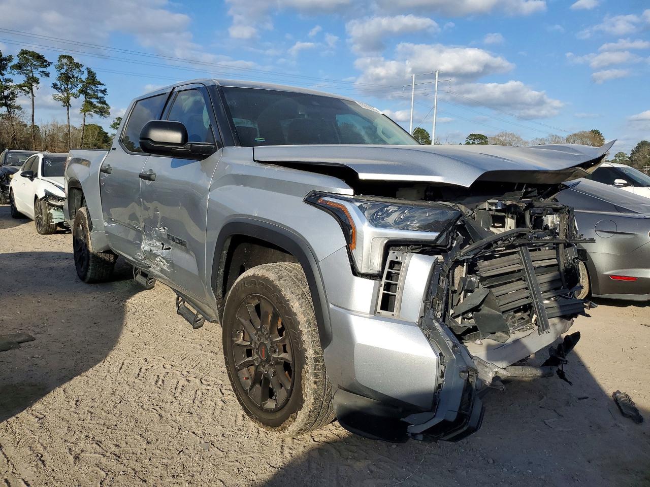 2023 Toyota Tundra SR5