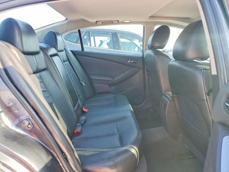 2011 Nissan Altima Base