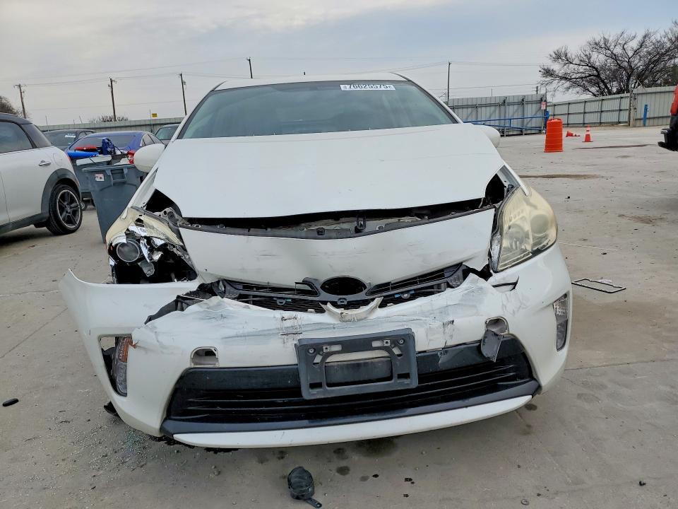 2013 Toyota Prius Three