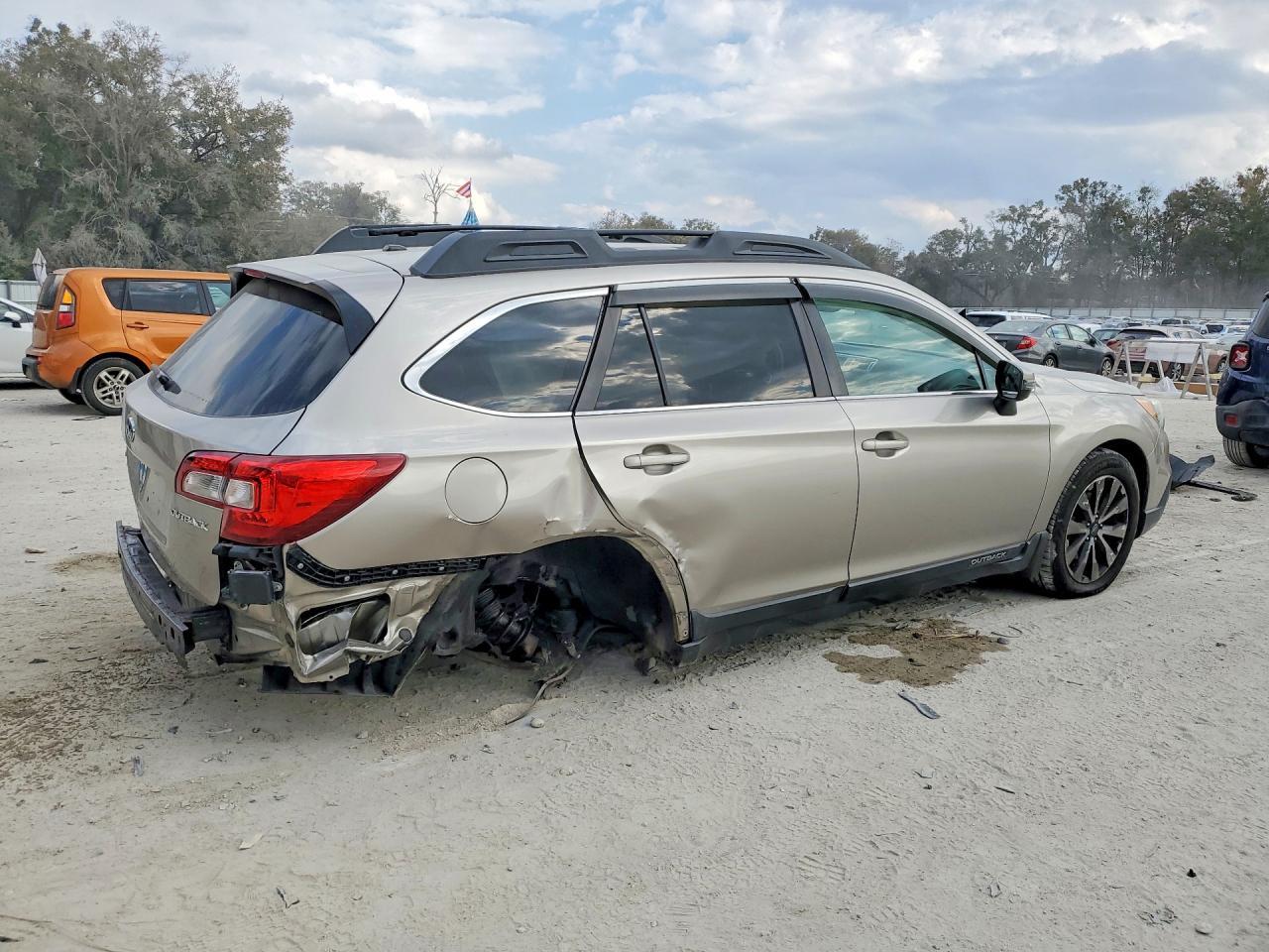 2015 Subaru Outback 2.5i Limited