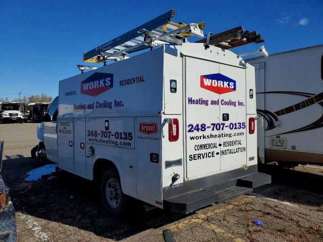 2022 GMC Savana CUT-Utility / Service Truck