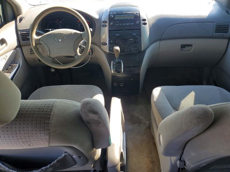 2006 Toyota Sienna ce