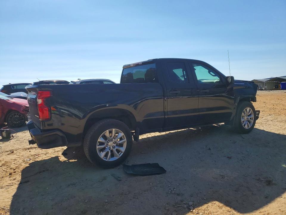 2022 Chevrolet Silverado LTD C1500 Custom