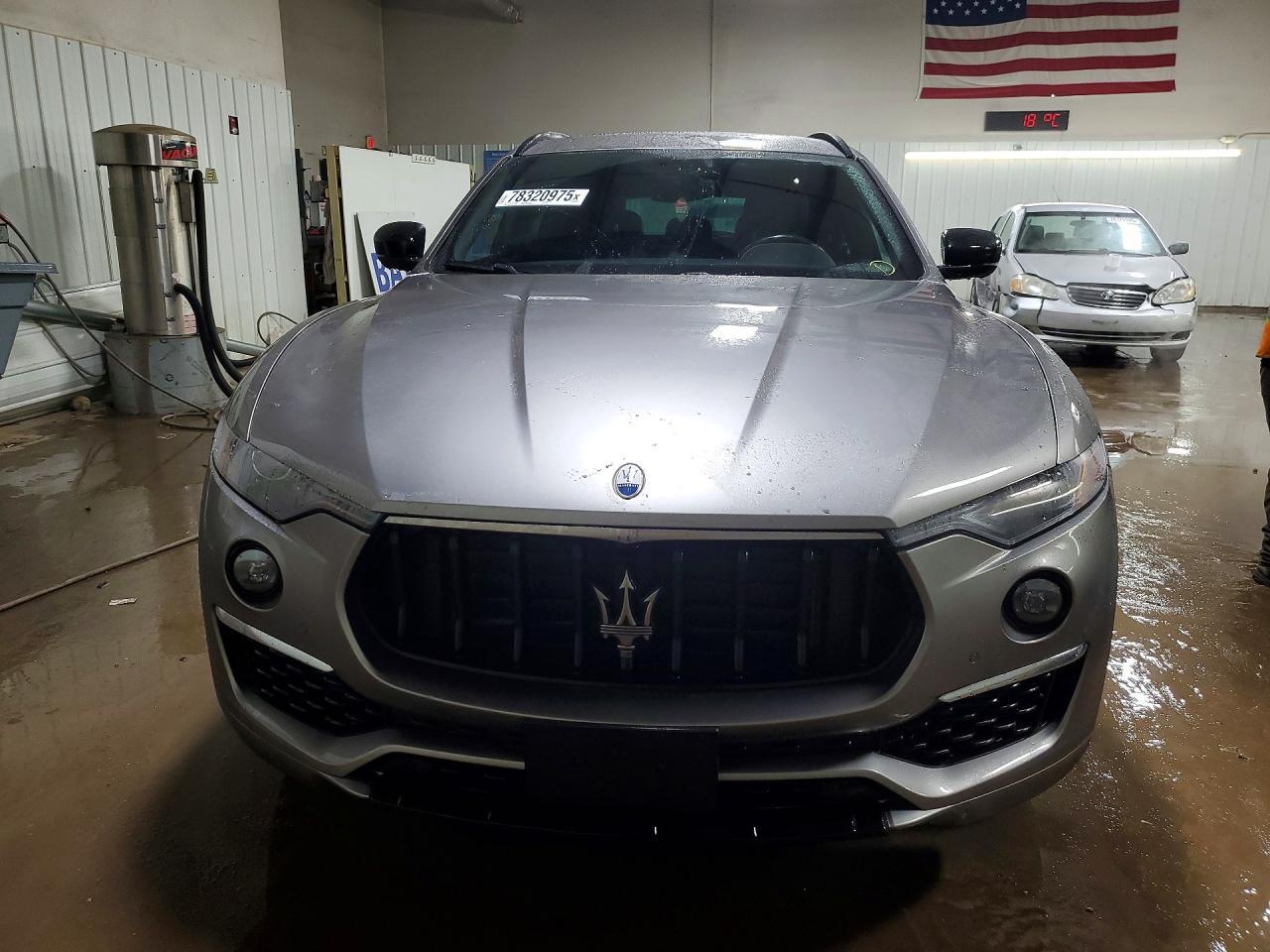 2022 Maserati Levante Base