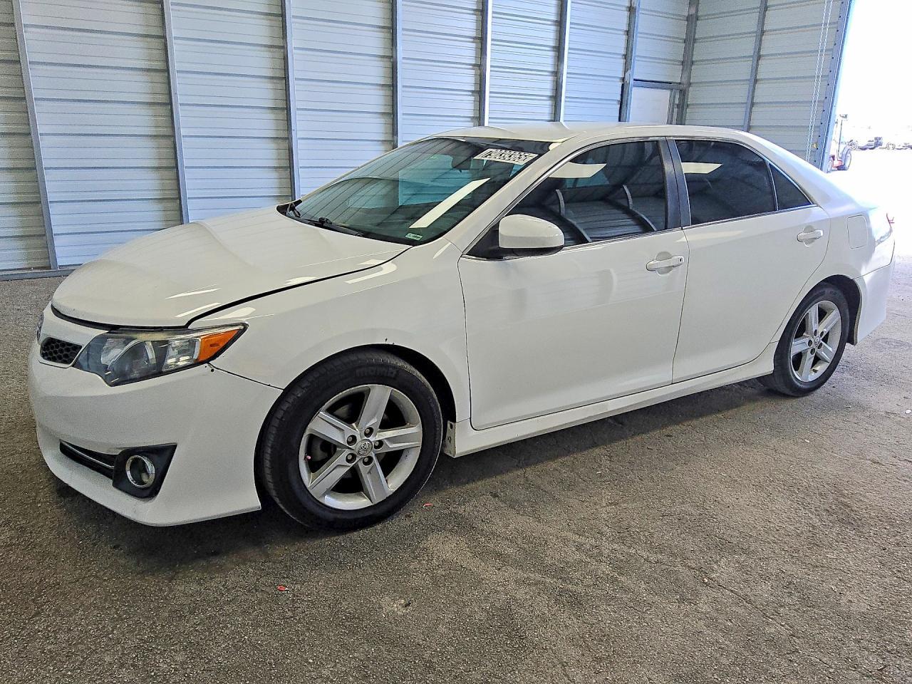 2013 Toyota Camry se