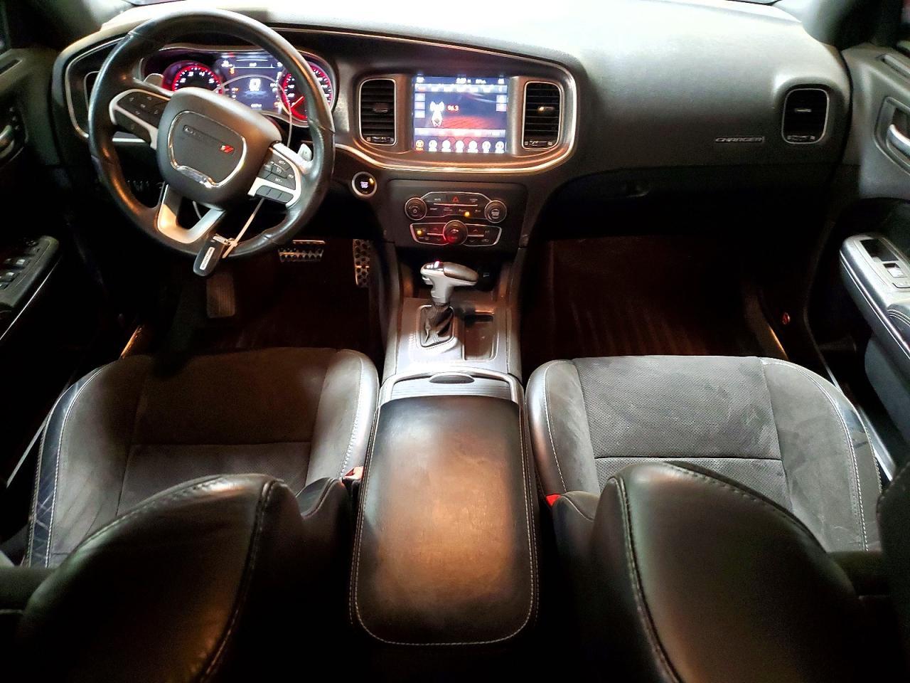 2017 Dodge Charger r