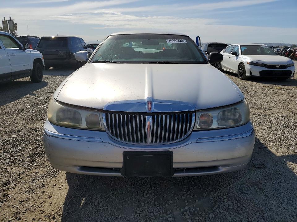 1998 Lincoln Town car Executive