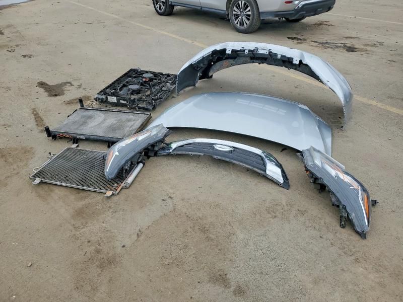 2018 Nissan Pathfinder s