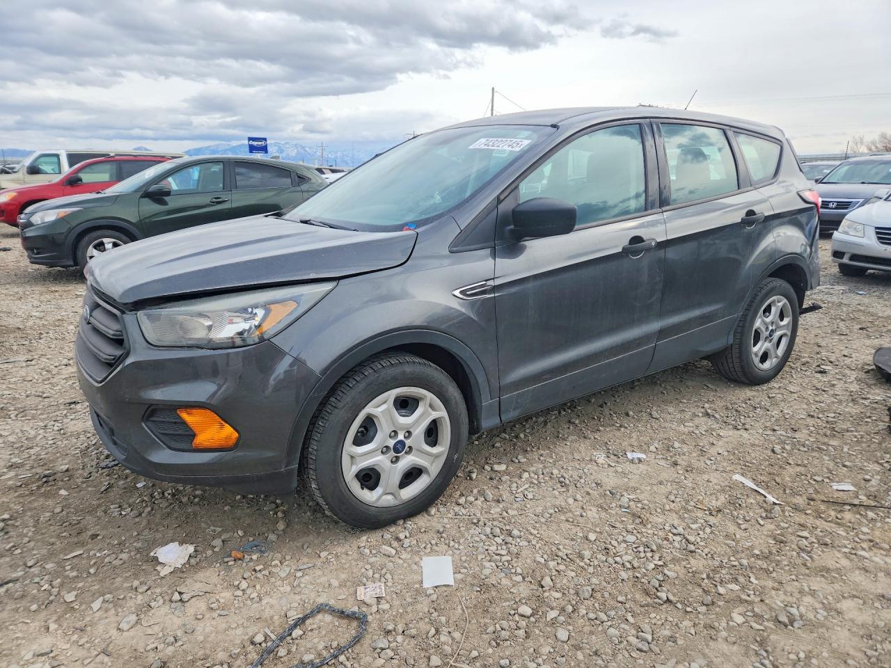 2018 Ford Escape s