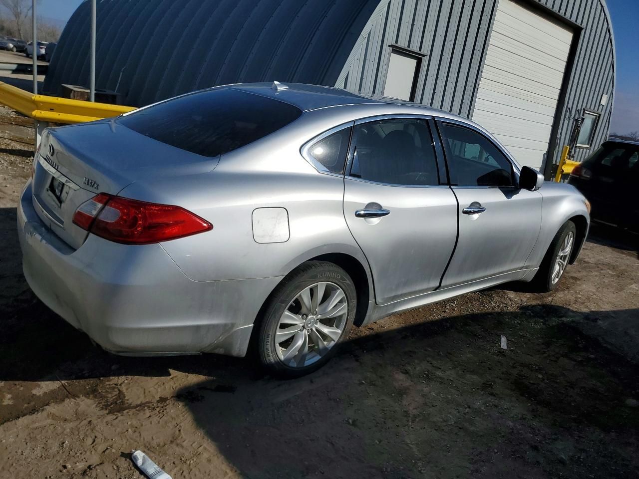2011 Infiniti M37 x