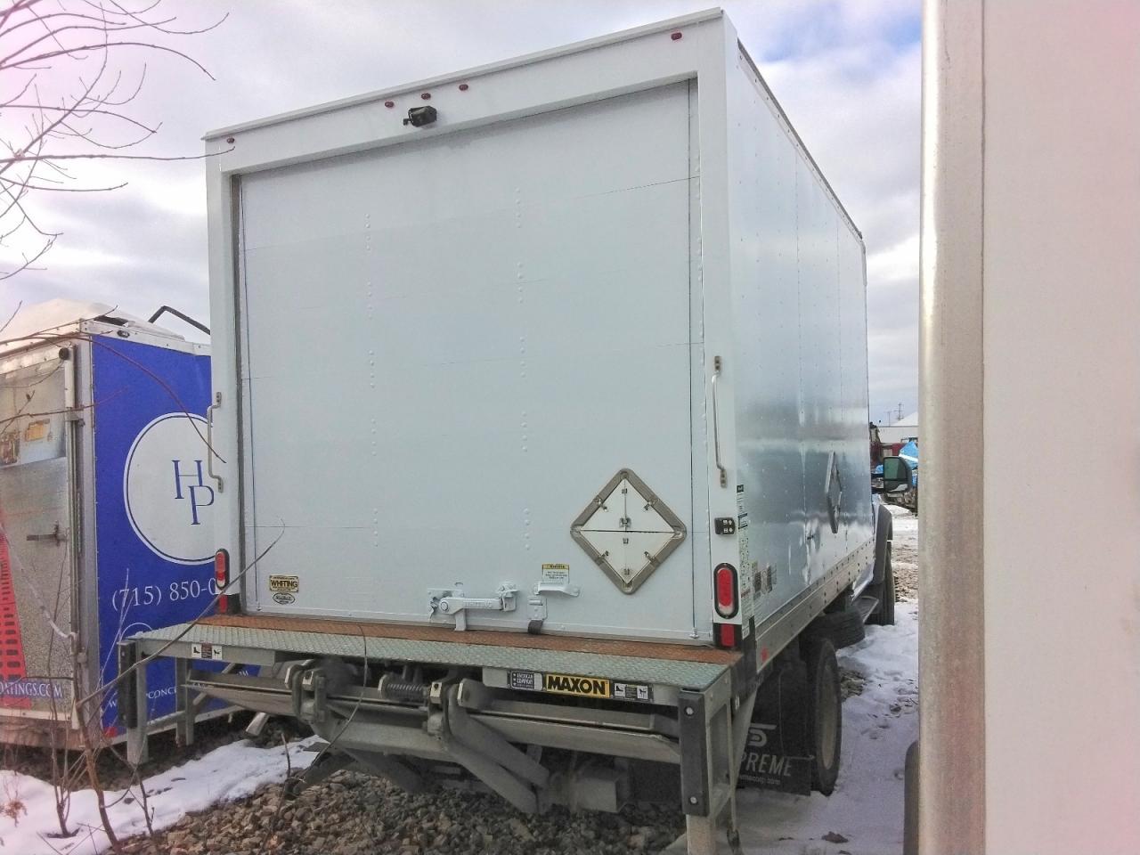 2020 Ford F450 BOX Truck